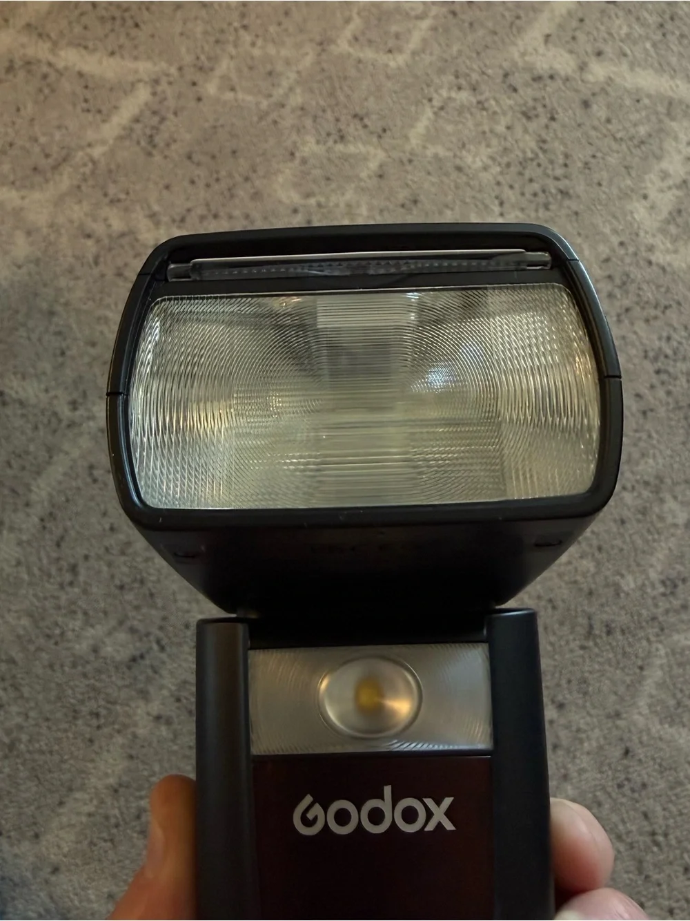 V860II-S TTL Camera Flash - Black w/soft case.